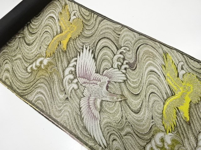 アンティーク　荒波に鷹模様織り出し　名古屋帯地反物